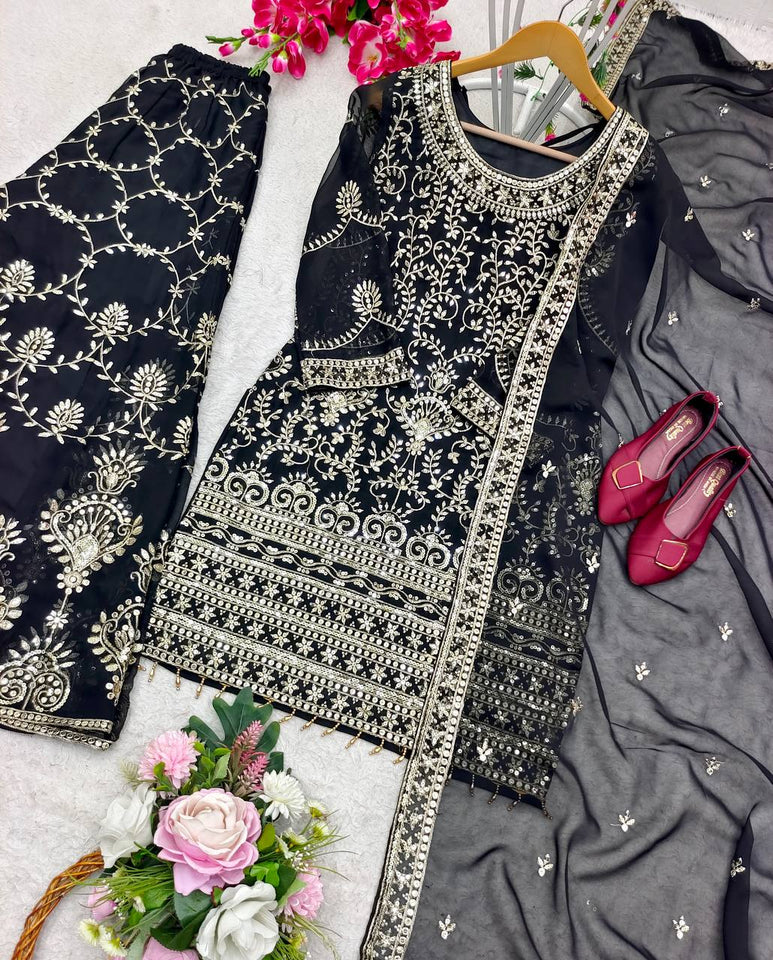 Launching New Disine Top-Sarara With Dupatt Set*