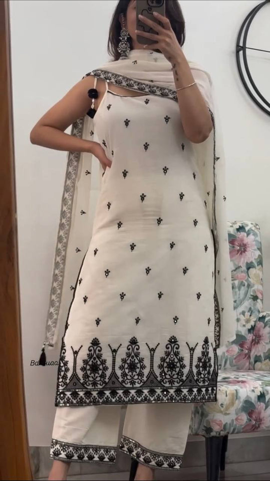 TOp And Pent With Dupatta