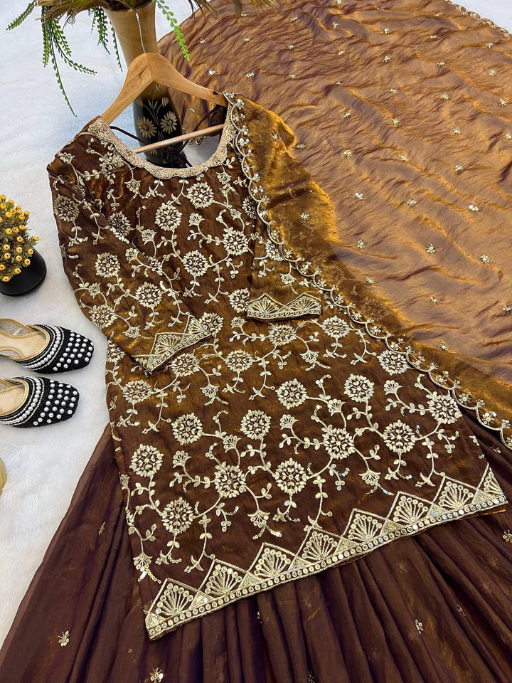 TOP And Lehanaga WIth Dupatta