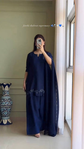 Launching New 👗 Đěsigner Party Wear Look top with farshi salwar*