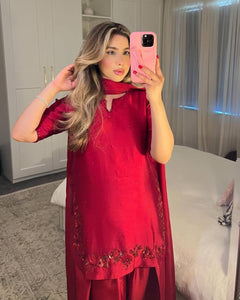 Launching New 👗 Đěsigner Party Wear Look top with farshi salwar*