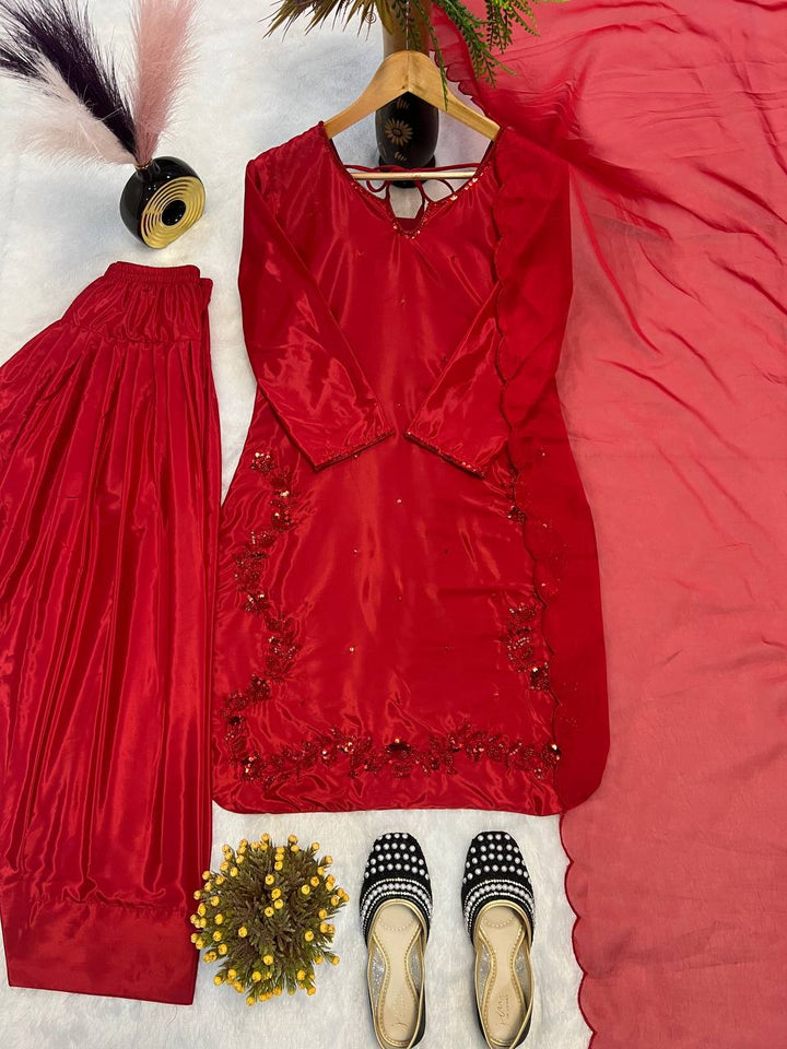 Launching New 👗 Đěsigner Party Wear Look top with farshi salwar*