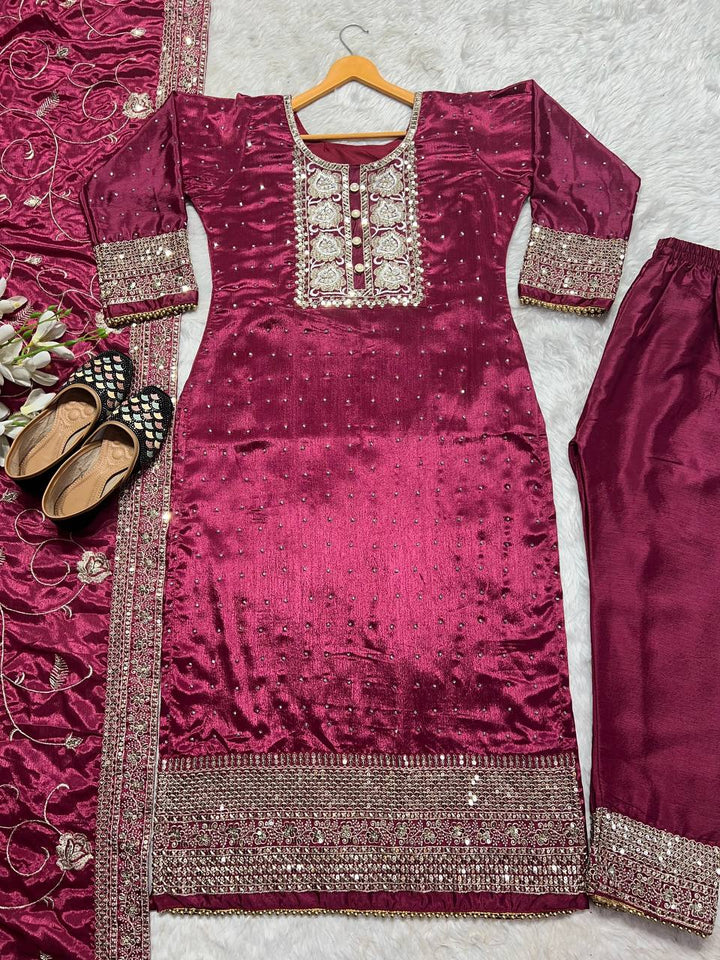 Presenting New Designer Long Pakistani Suit Top , Pant and Dupptta In Fancy Style