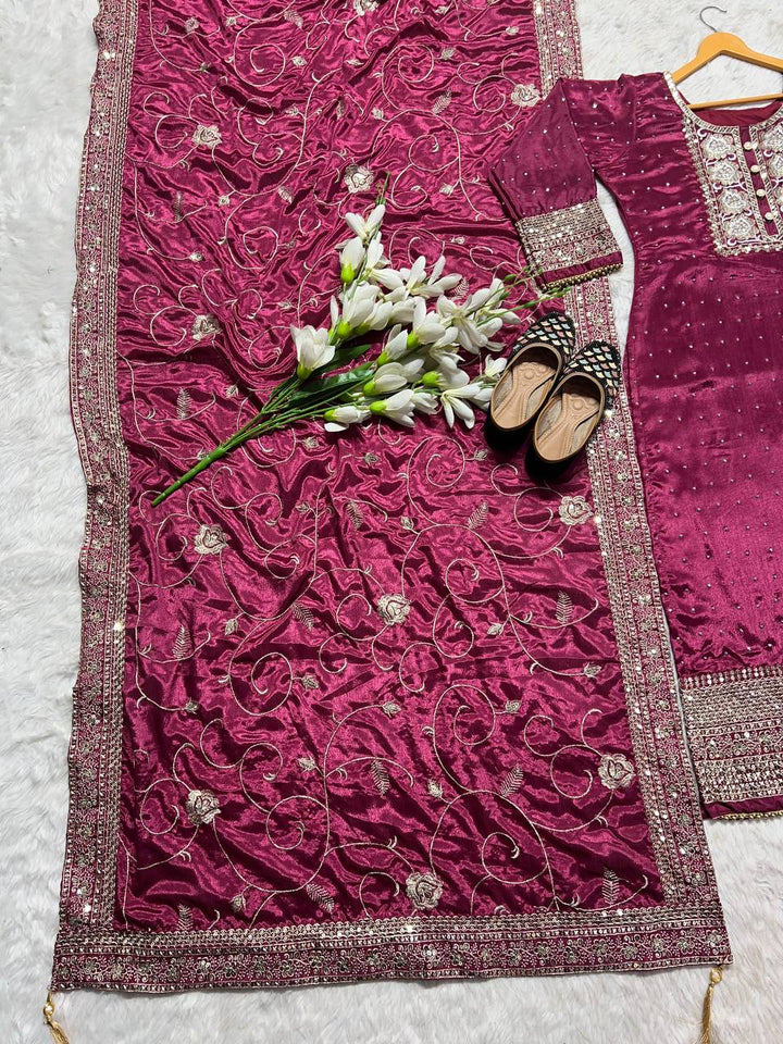 Presenting New Designer Long Pakistani Suit Top , Pant and Dupptta In Fancy Style