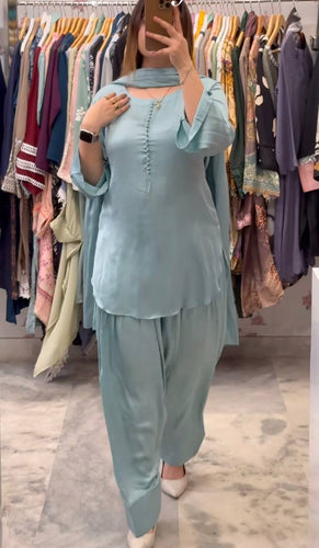 New Launching Đěsigner Party Wear Look top with farshi salwar