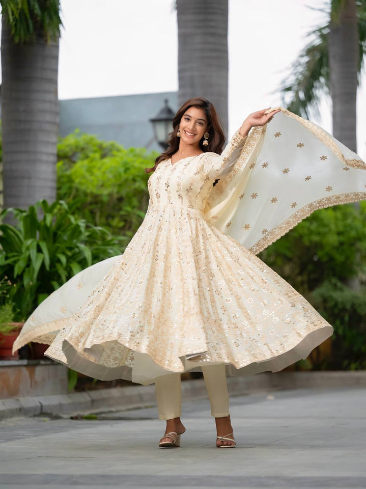 PREMIUM & LUXURIOUS DESIGNER READYMADE ALIA CUT  ANARKALI SUIT COLLECTIONS