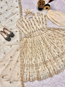 PREMIUM & LUXURIOUS DESIGNER READYMADE ALIA CUT  ANARKALI SUIT COLLECTIONS