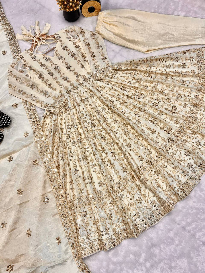 PREMIUM & LUXURIOUS DESIGNER READYMADE ALIA CUT  ANARKALI SUIT COLLECTIONS