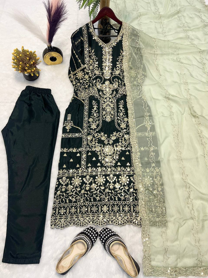 Top And Pant With Dupatta