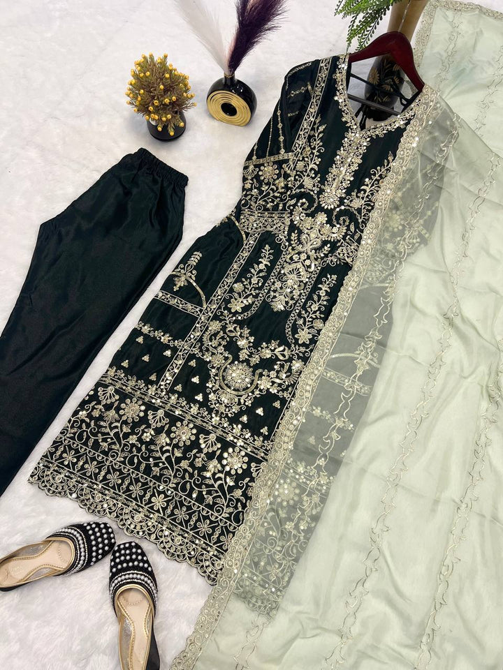 Top And Pant With Dupatta