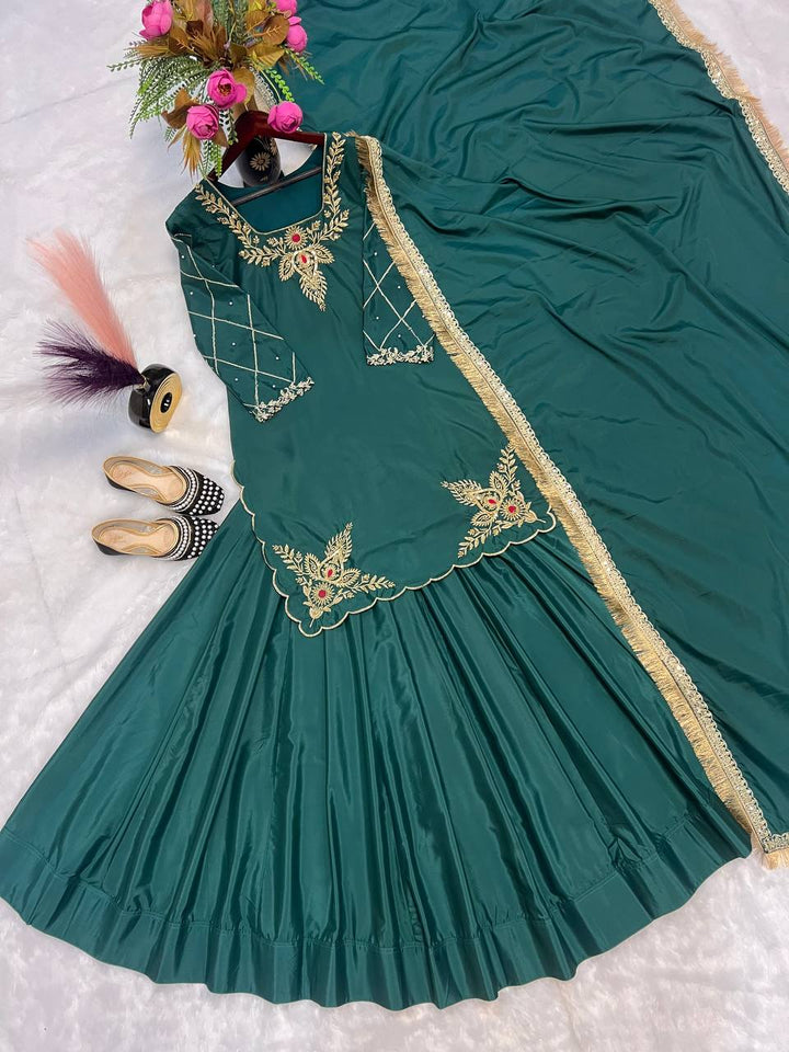 Top And lehanaga With Dupatta