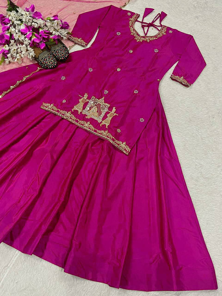 Top And Lehanaga With Dupatta