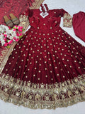 Presenting New  Đěsigner Anarkali Suit In New Fancy Style