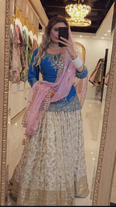 Presenting New  Đěsigner Lehenga -Top In New Fancy Style*👌💕