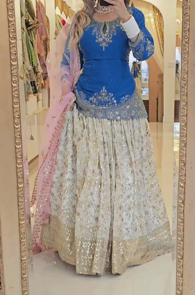 Presenting New  Đěsigner Lehenga -Top In New Fancy Style*👌💕