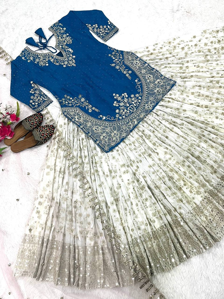 Presenting New  Đěsigner Lehenga -Top In New Fancy Style*👌💕