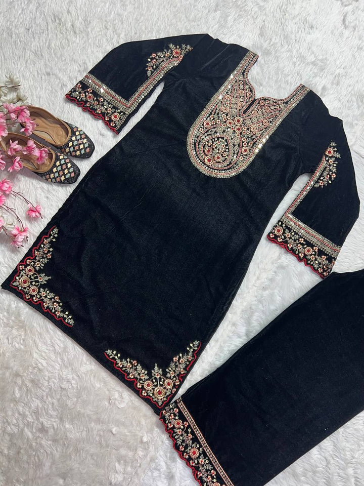 Top And Pent With Dupatta