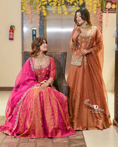 Designer Party Top Lehenga & Dupatta Set!